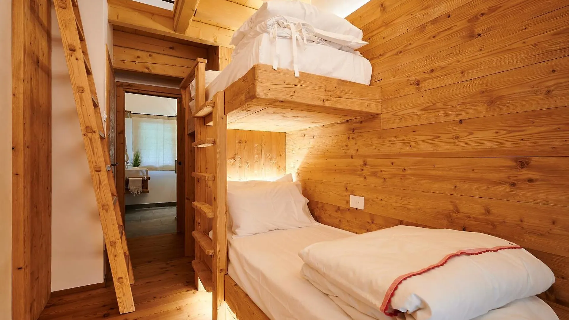 Brocheta Guest House, Immersa Nella Natura Chies d'Alpago Apartment